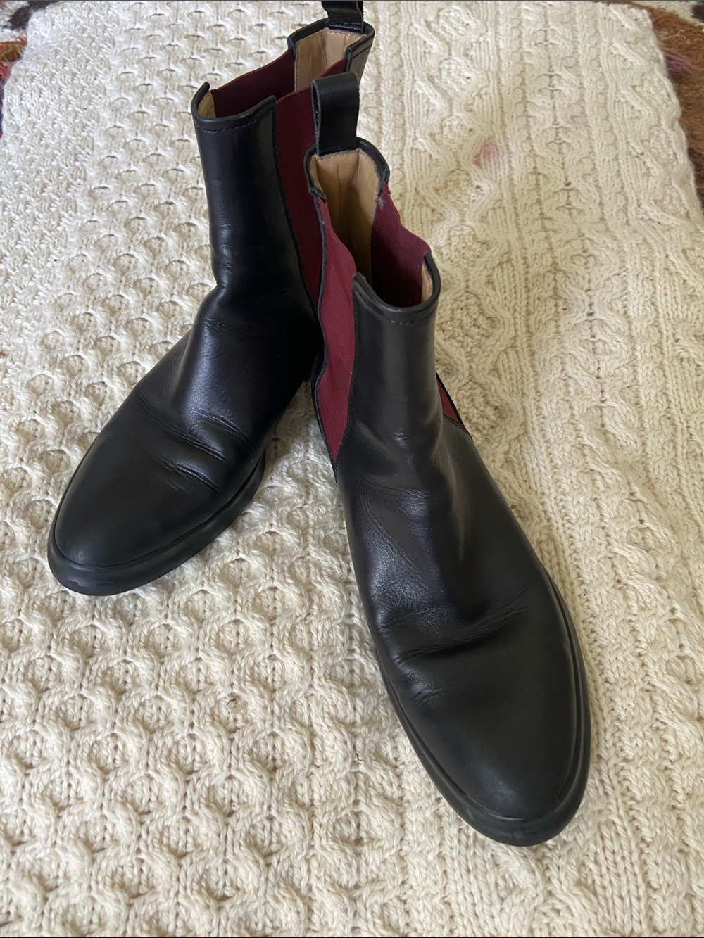 Jil Sander Black Leather Chelsea Boots with Burgundy Elastic 6.5 - Picture 2 of 12